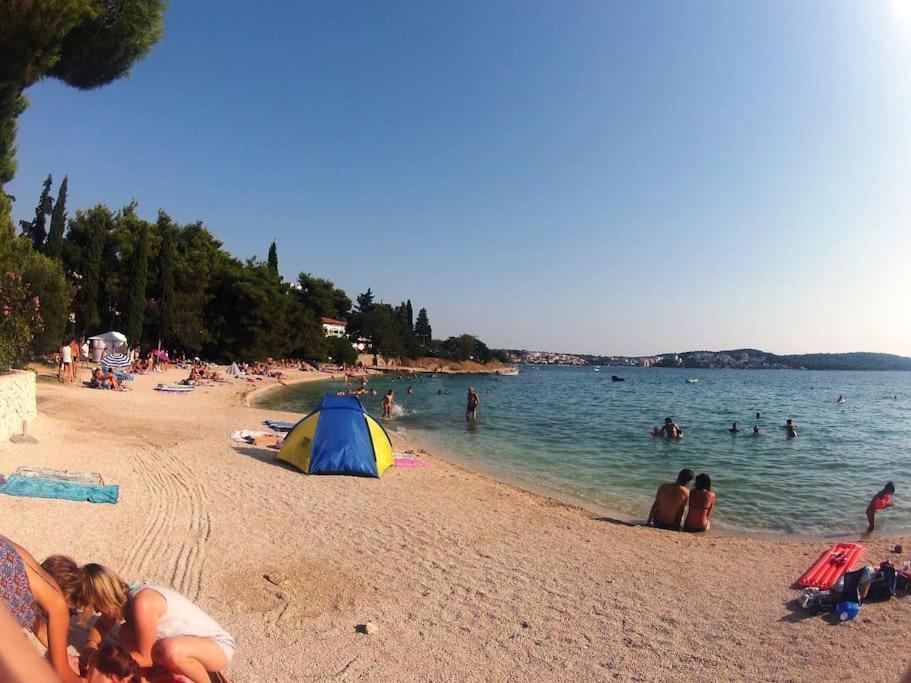 Apartment Mia - Spacious Apartment On 85 M2 With Beautiful Sea View Trogir Dış mekan fotoğraf
