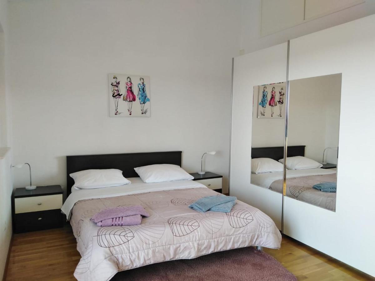 Apartment Mia - Spacious Apartment On 85 M2 With Beautiful Sea View Trogir Dış mekan fotoğraf