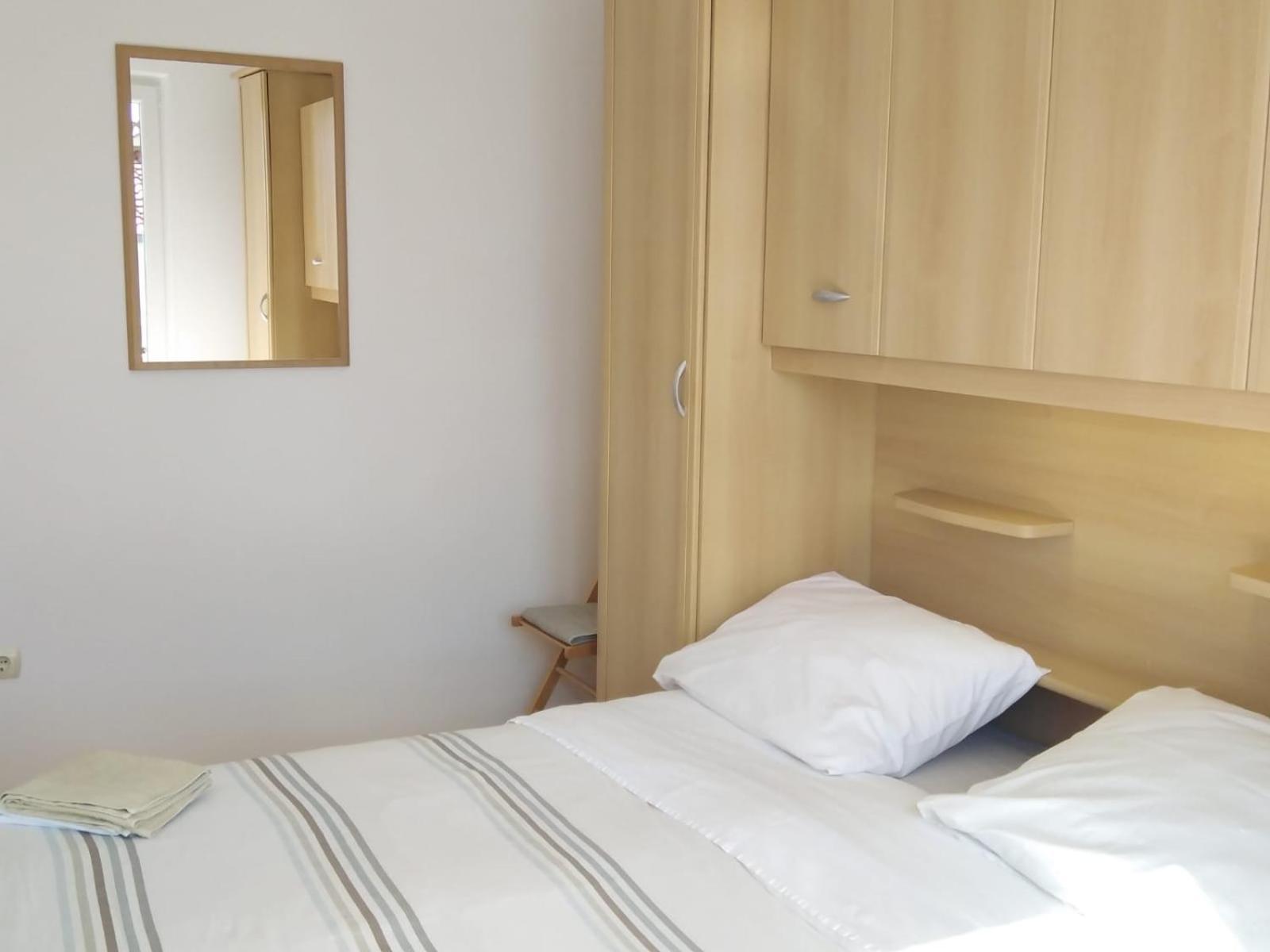Apartment Mia - Spacious Apartment On 85 M2 With Beautiful Sea View Trogir Dış mekan fotoğraf