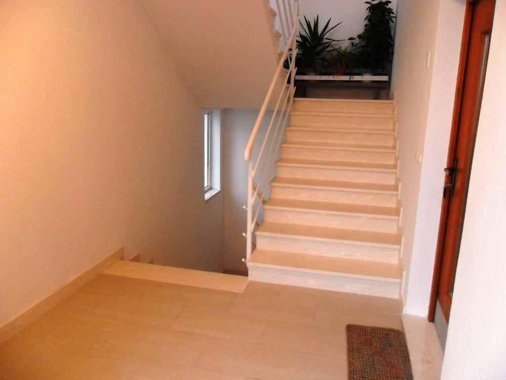 Apartment Mia - Spacious Apartment On 85 M2 With Beautiful Sea View Trogir Oda fotoğraf